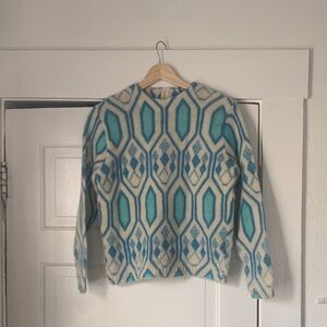 Vintage Darlene Knits Geometric Patterned Blue and Cream Sweater